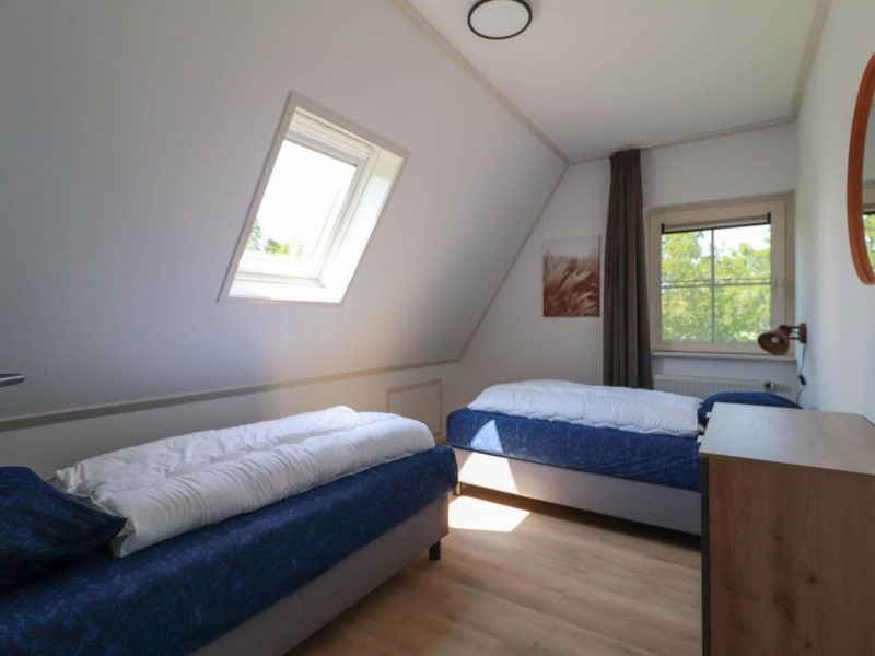 makkum beach resorts in makkum beachvilla royaal badkamer