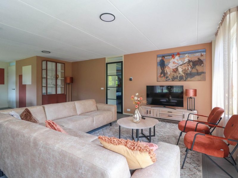 makkum beach resorts in makkum beachvilla royaal woonkamer