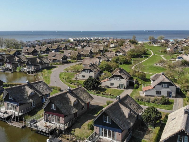 makkum beach resort in makkum overzicht