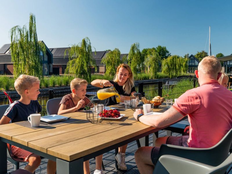 filla fiif buitentafel