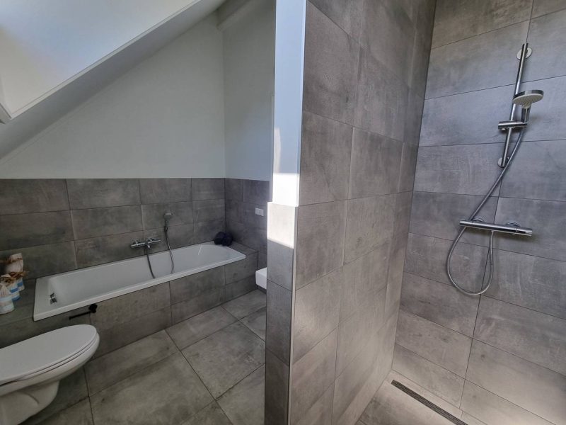 filla njogge a badkamer