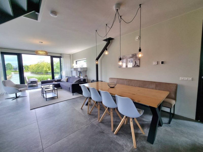 filla njoggen keukentafel