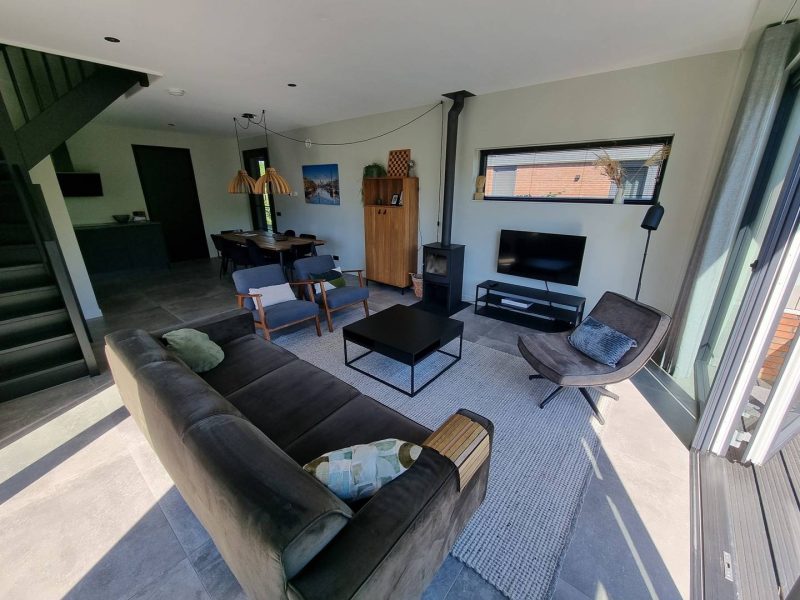 filla tsien woonkamer