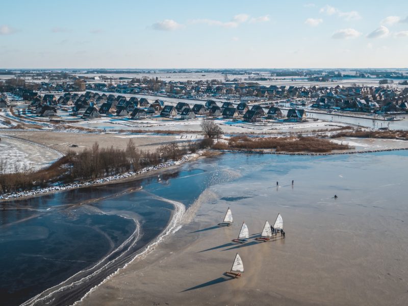 friese meren villas in delfstrahuizen aangrenzend meer