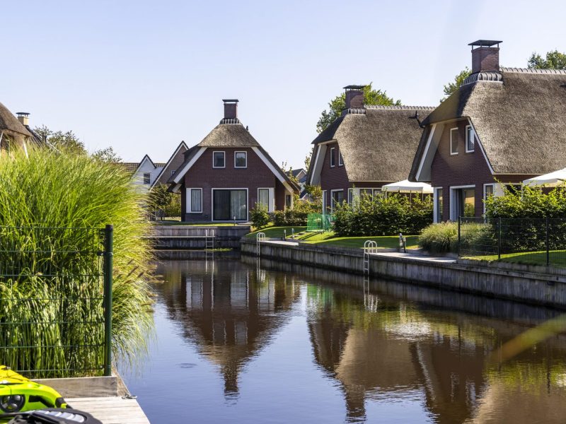 recreatiepark idskenhuizen in delfstrahuizen huizen aan het water