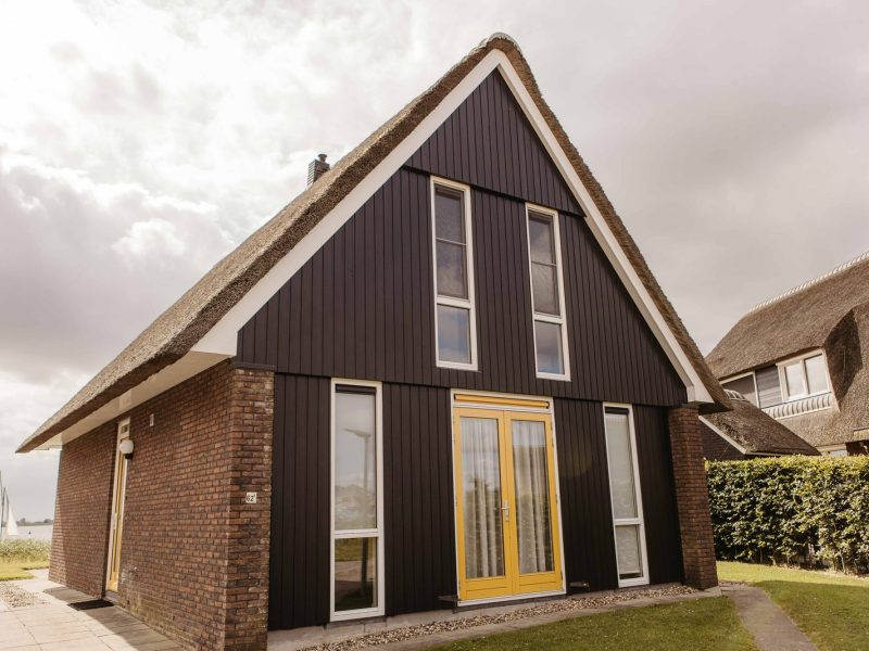 meervilla 6 personen in heeg op pharshoeke voorkant