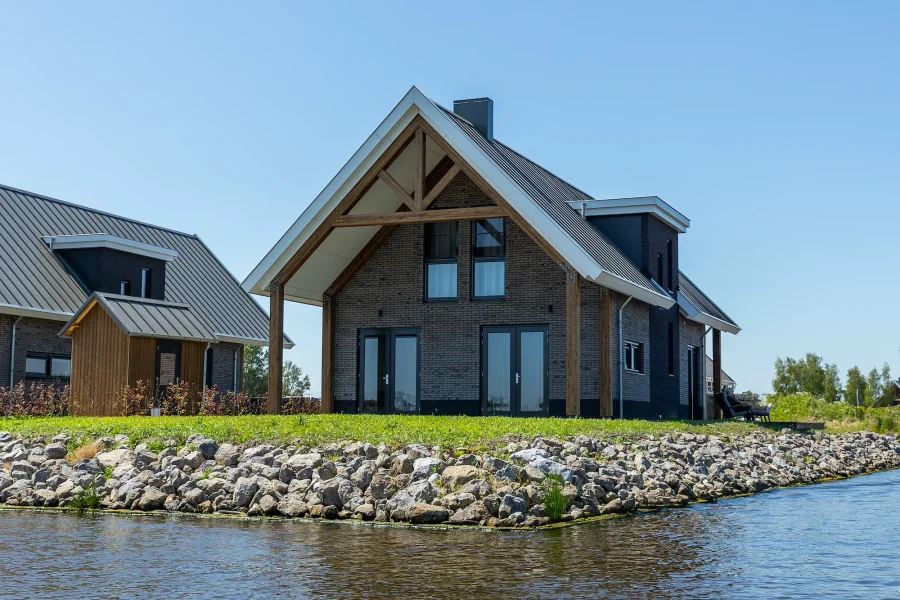 roerdomp wellness plus in waterpark zwartkruis in noardburgum achterkant