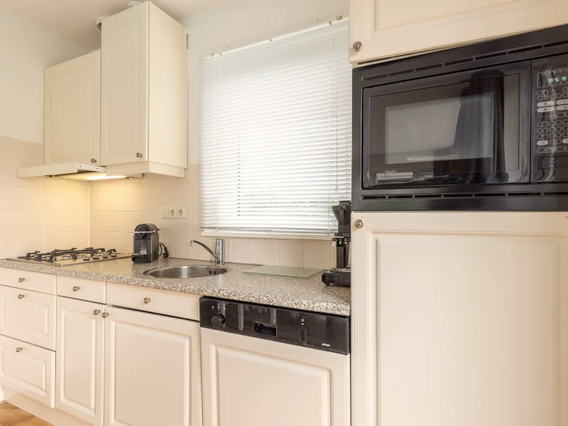 vakantiepark it wiid in earnewald waldbungalow 4 personen keuken