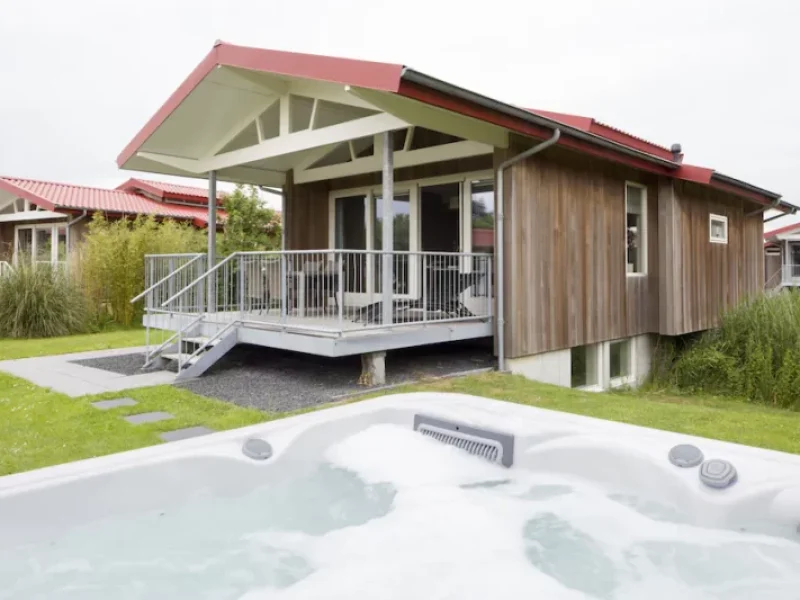 waterpark zwartkruis in noardburgum hottub