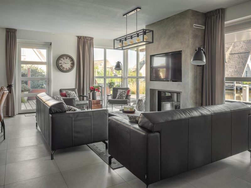 watervilla 8 personen in delfstrahuizen op friese meren villas woonkamer