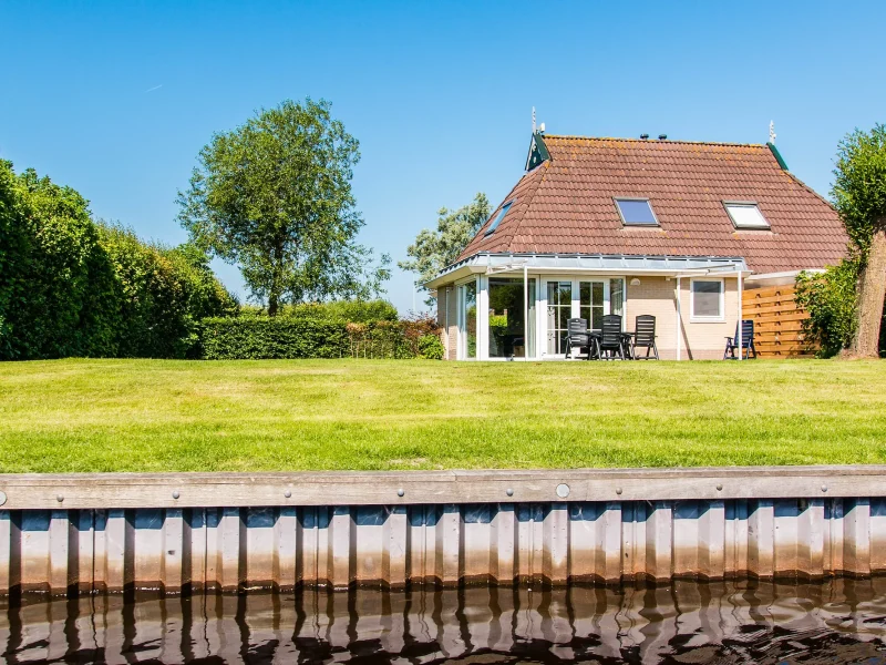 wellness waldbungalow 4 4 personen in earnewald o vakantiepark it wiid achterkant